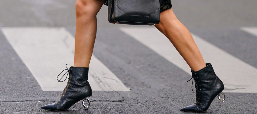 Styling Tips for Women’s Boots – Elevate Your Look with the Perfect Pair